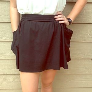 Black Skirt with pockets